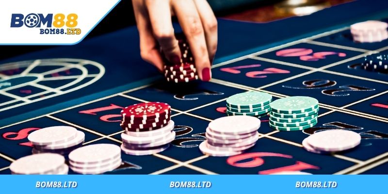 Giao diện trang chủ hiển thị rõ ràng các mục chức năng